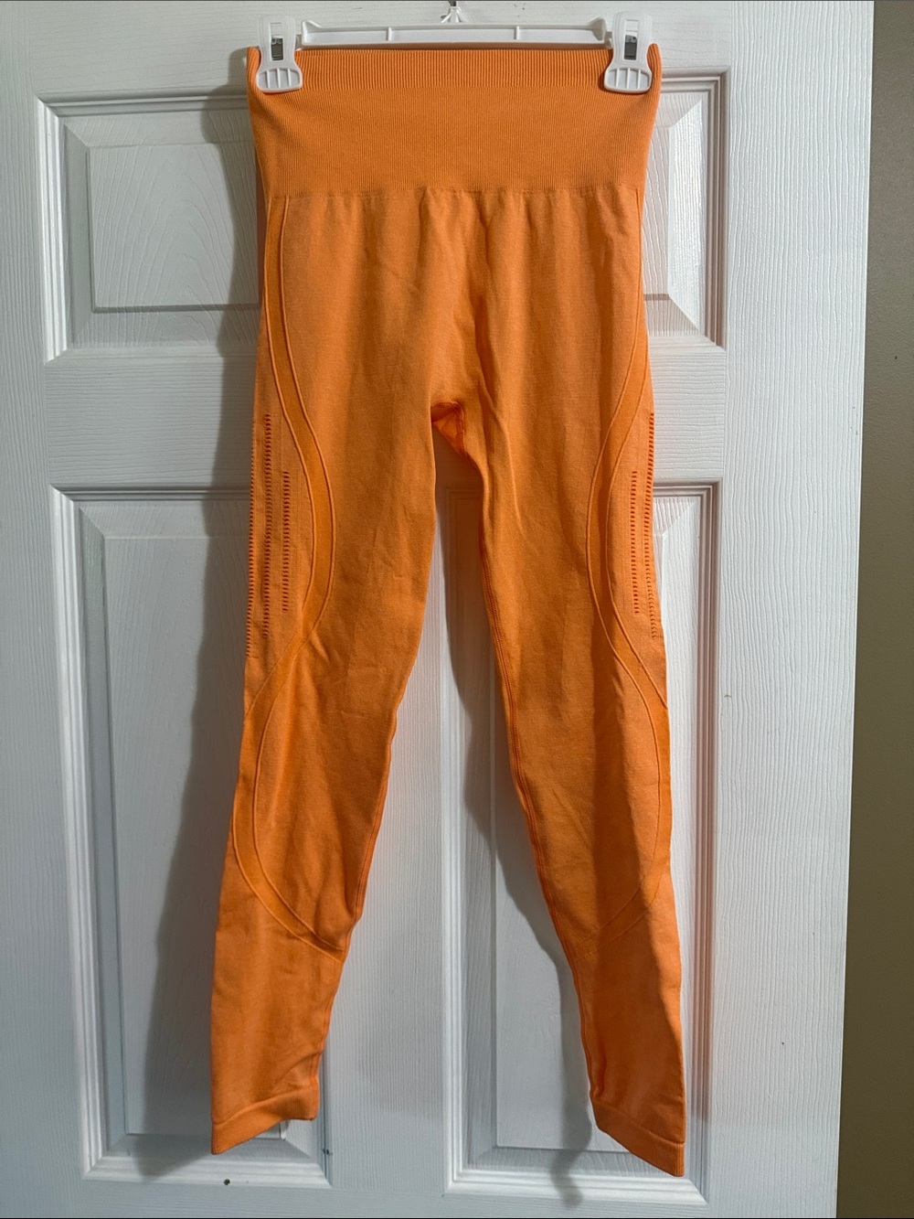 Seamless High-Waist women’s athletic Leggings - Orange